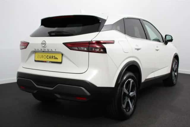 Nissan Qashqai (2023) thumbnail 6