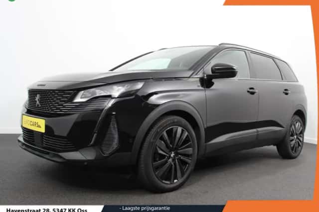 Peugeot 5008 (2024) thumbnail 1