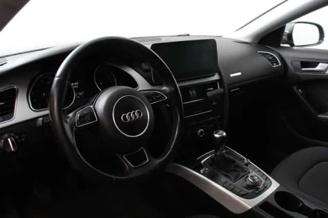 Audi A5 (2015) thumbnail 2