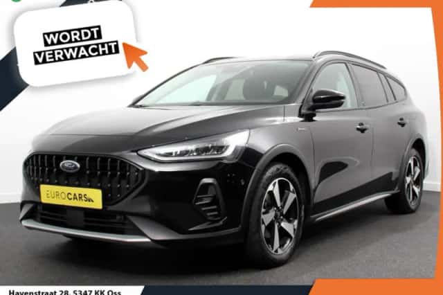 Ford Focus (2024) thumbnail 1
