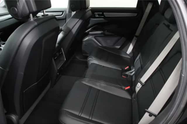 Porsche Cayenne Coupé (2022) thumbnail 6