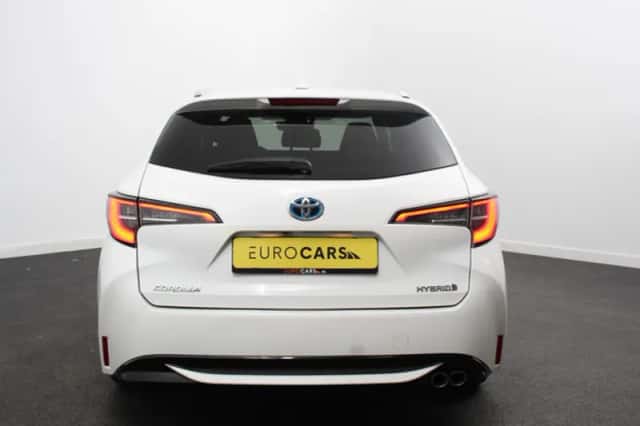Toyota Corolla (2022) thumbnail 6