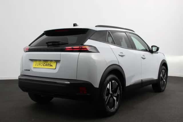 Peugeot e-2008 (2025) thumbnail 6