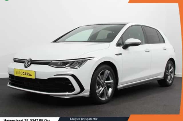 Volkswagen Golf (2024) thumbnail 1