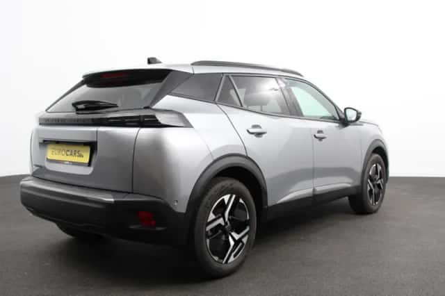 Peugeot e-2008 (2025) thumbnail 4