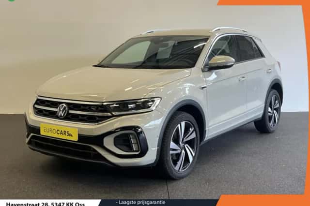 Volkswagen T-Roc (2024) thumbnail 1