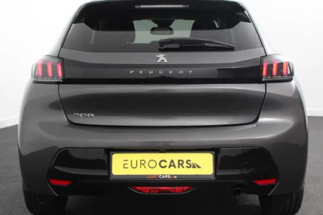 Peugeot 208 (2023) thumbnail 5