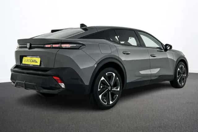 Peugeot 408 (2024) thumbnail 6