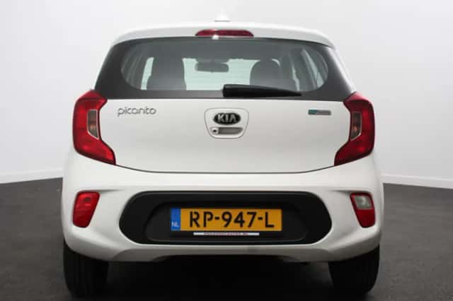 Kia Picanto (2018) thumbnail 6