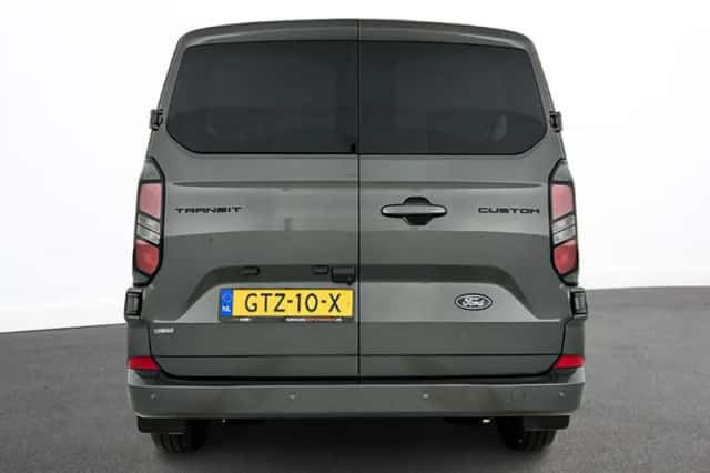 Ford Transit Custom (2025) thumbnail 3