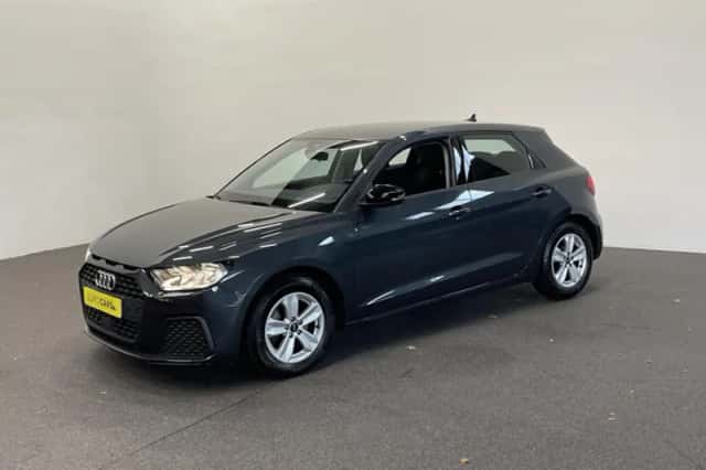 Audi A1 (2023) thumbnail 3