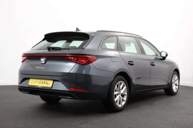 SEAT Leon (2021) thumbnail 6