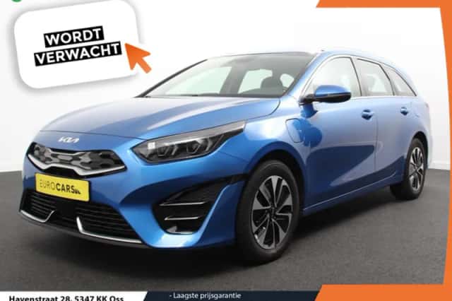 Kia Ceed (2022) thumbnail 1