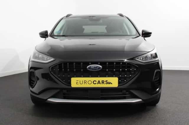 Ford Focus (2024) thumbnail 5