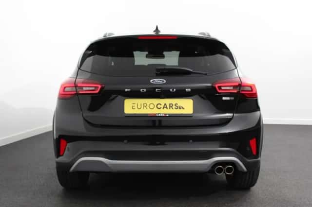 Ford Focus (2024) thumbnail 6
