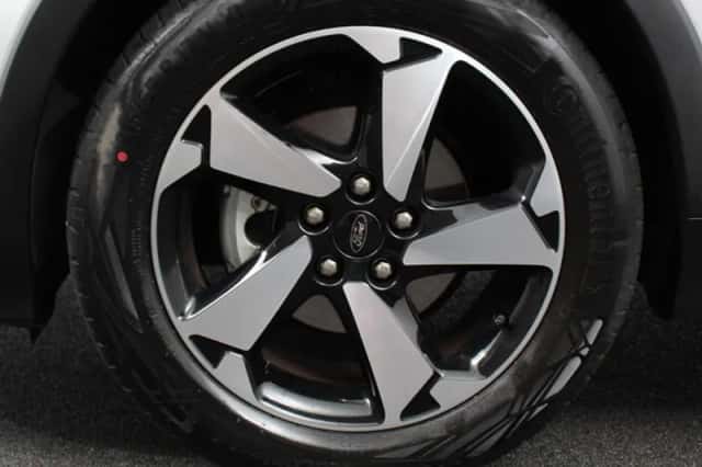 Ford Focus (2024) thumbnail 3