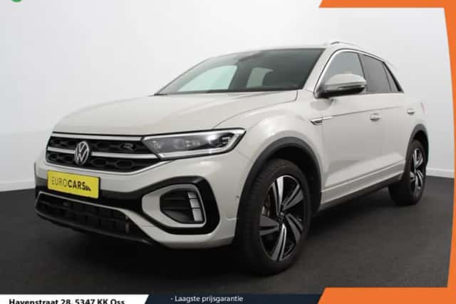 Volkswagen T-Roc (2024) thumbnail 1