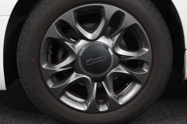 Fiat 500 (2021) thumbnail 3