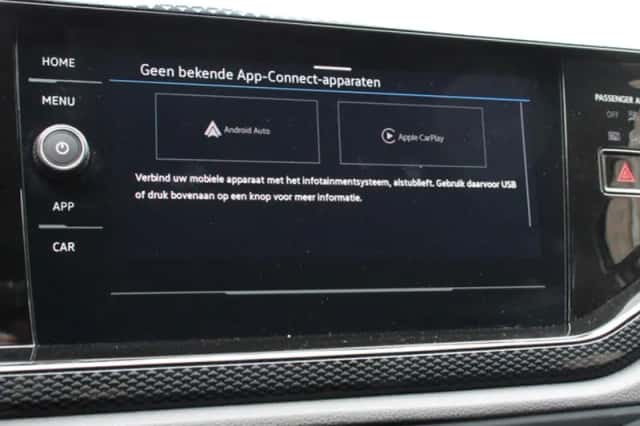 Volkswagen Polo (2024) thumbnail 3