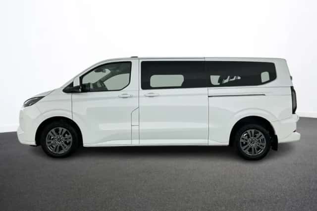 Ford Transit Custom (2025) thumbnail 2