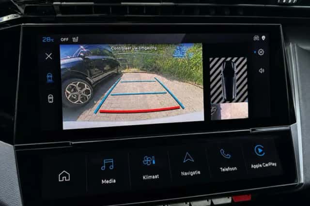 Peugeot 308 (2024) thumbnail 3