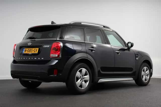 MINI Countryman (2020) thumbnail 2