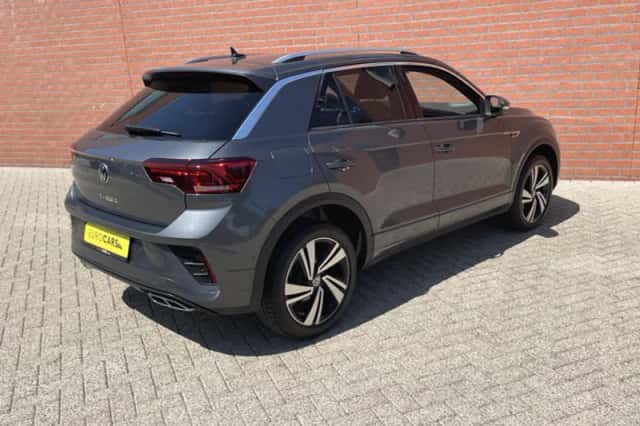 Volkswagen T-Roc (2023) thumbnail 6