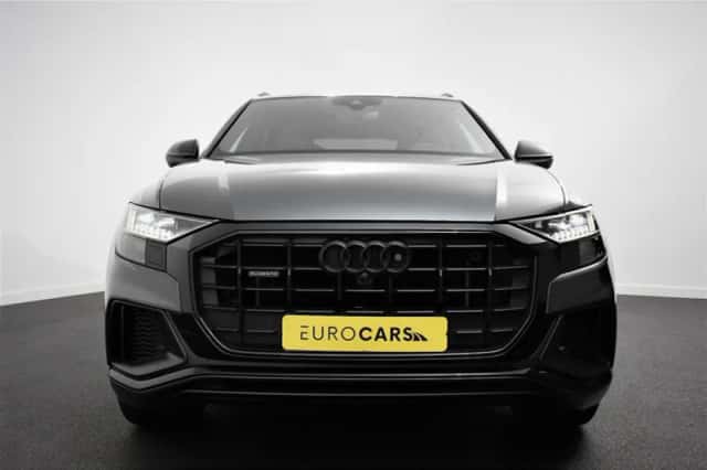 Audi Q8 (2021) thumbnail 4