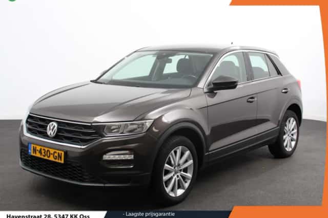 Volkswagen T-Roc (2018) thumbnail 1