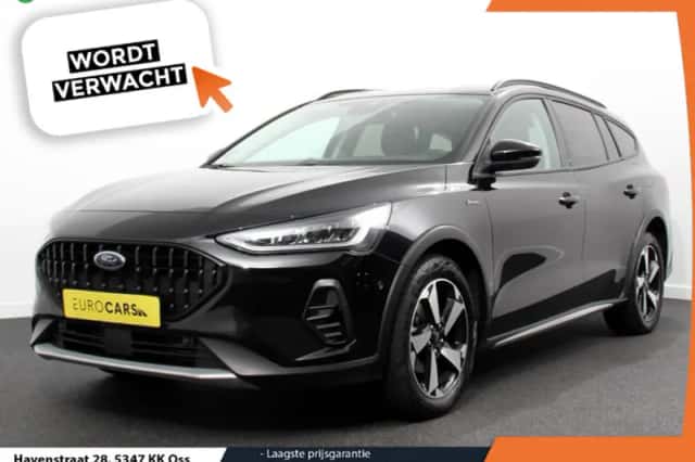 Ford Focus (2024) thumbnail 1