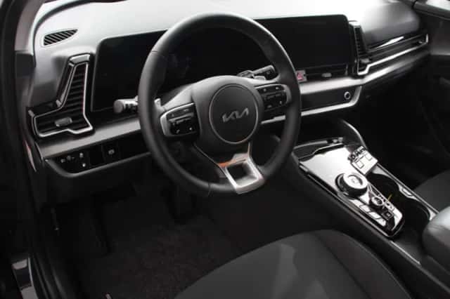 Kia Sportage (2024) thumbnail 2