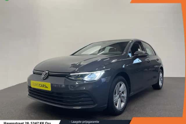 Volkswagen Golf (2023) thumbnail 1