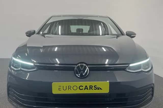 Volkswagen Golf (2023) thumbnail 4