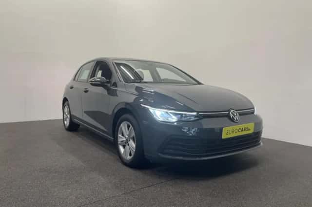 Volkswagen Golf (2023) thumbnail 5