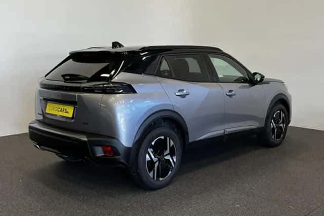 Peugeot 2008 (2024) thumbnail 5