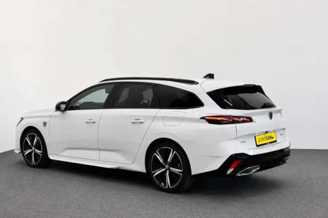 Peugeot 308 (2024) thumbnail 3