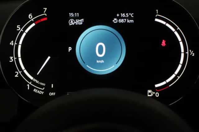 MINI Cooper (2022) thumbnail 3