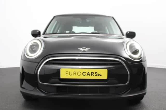 MINI Cooper (2022) thumbnail 4