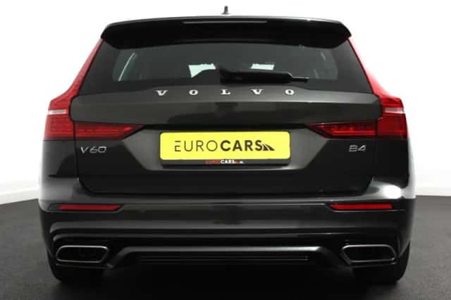 Volvo V60 (2022) thumbnail 5
