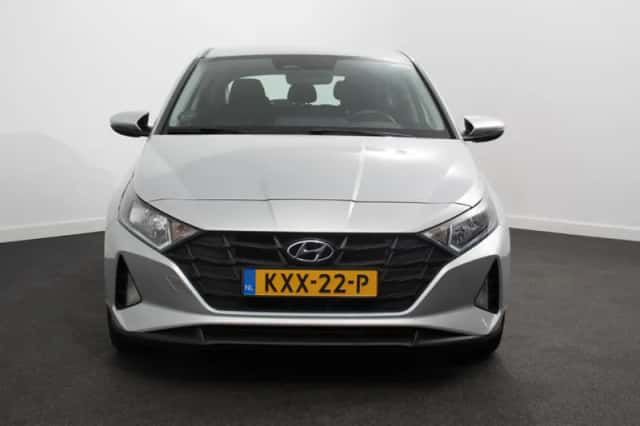 Hyundai i20 (2021) thumbnail 4