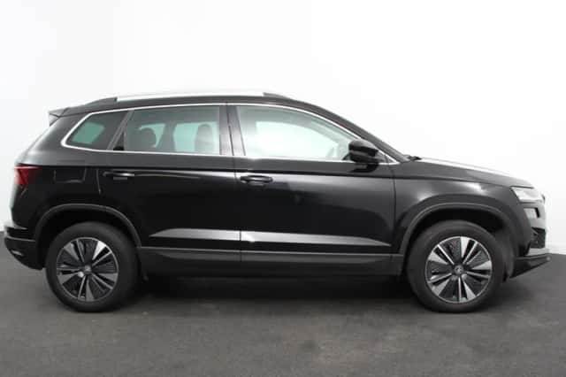 Škoda Karoq (2025) thumbnail 2