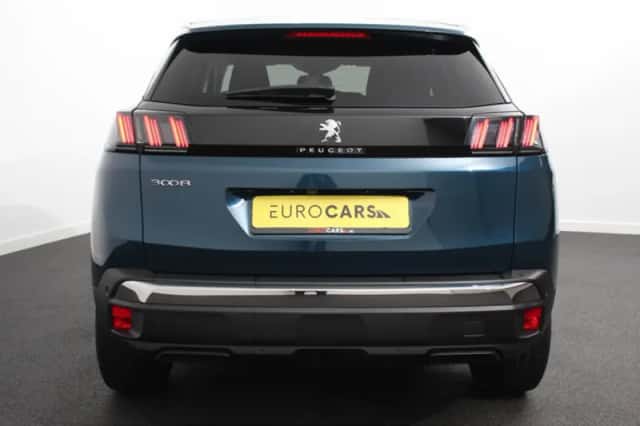 Peugeot 3008 (2022) thumbnail 5
