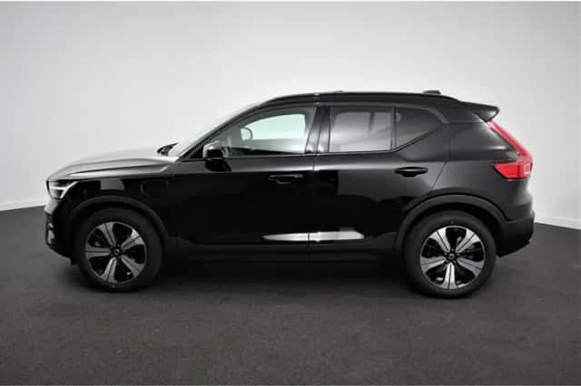 Volvo XC40 (2023) thumbnail 6
