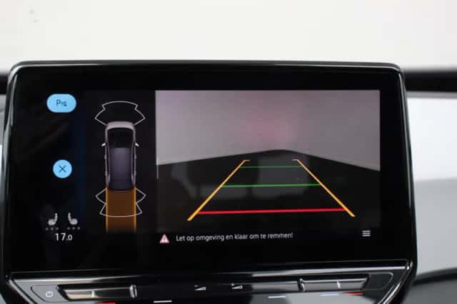 Volkswagen ID.3 (2021) thumbnail 3