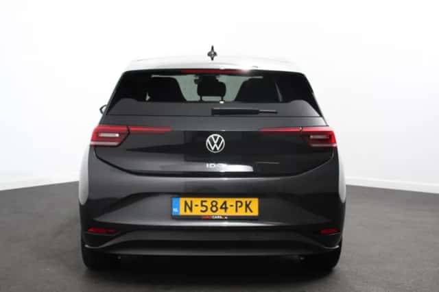 Volkswagen ID.3 (2021) thumbnail 5