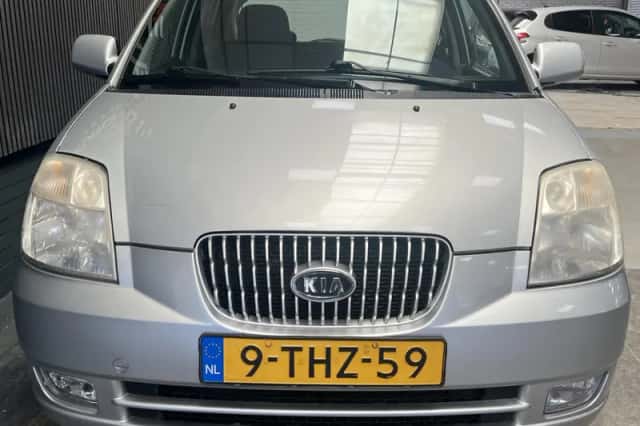 Kia Picanto (2005) thumbnail 4