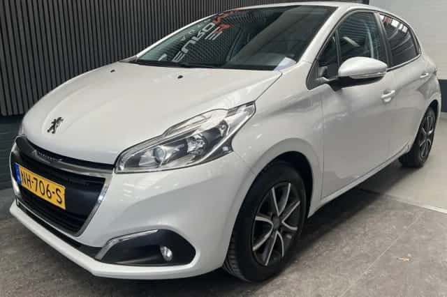 Peugeot 208 (2017) thumbnail 6