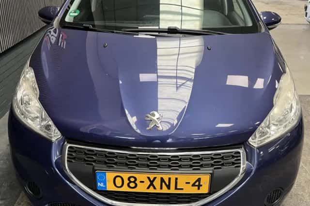 Peugeot 208 (2012) thumbnail 5