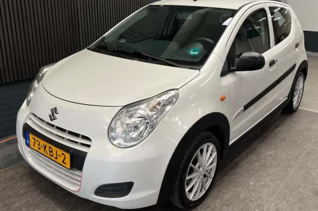 Suzuki Alto (2009) thumbnail 6