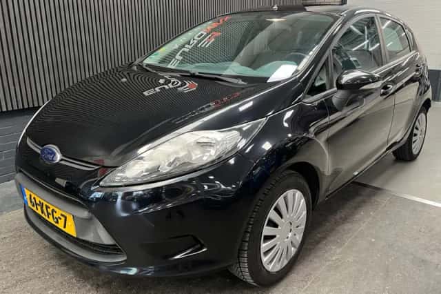 Ford Fiesta (2009) thumbnail 6